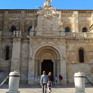 Camino de Santiago Tour Fresco Tours