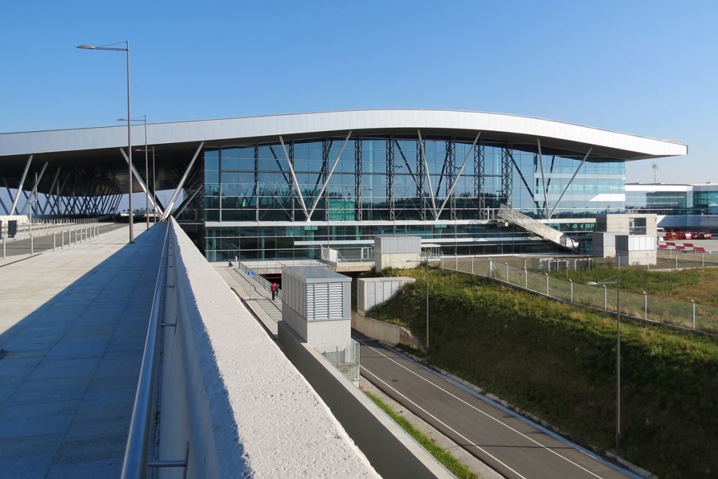 Planned Closure of Compostela Airport